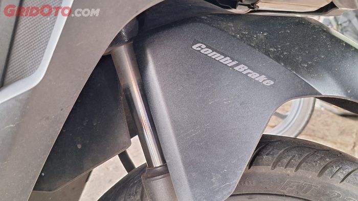 Akhirnya Tahu, Cara Mudah Agar As Sokbreker Depan Motor Matic Gak Gampang Baret