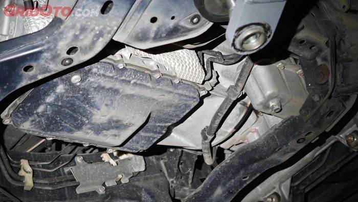 Filter Oli Transmisi Matic Mobil Bisa Kotor, Ini Gejala Awalnya