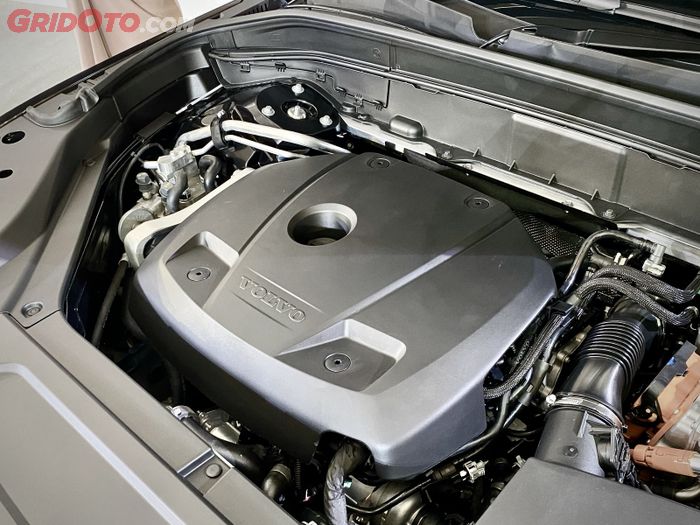 Baru Ngerti, Ternyata Ini Alasan Mesin Volvo XC90 Punya Twincharger