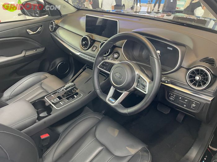 SERES Meluncurkan SUV Listrik Rp 370 Jutaan, Siap Saingi BYD Dolphin