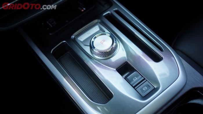 Masuk Ke Interior Haval Jolion HEV, Enggak Terasa Mobil Cina