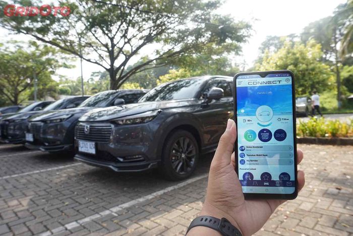 Akhirnya Fitur Ini Ada Juga di Honda HR-V, Nyalain Mobil Bisa Pakai HP
