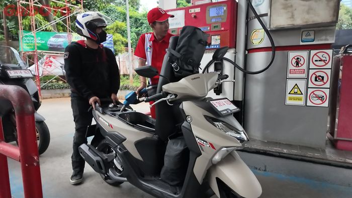 Hebat, Satu Tangki Yamaha Gear Ultima 125 Bisa Tempuh Jakarta Tegal