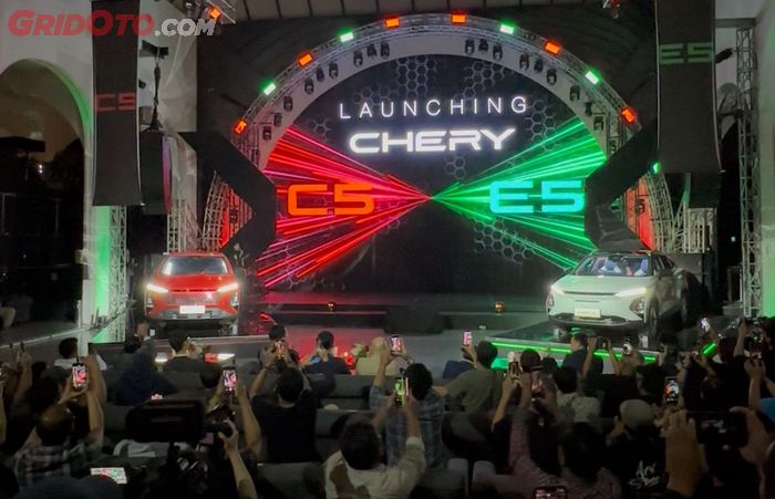 Beda Chery C5 yang Baru Meluncur di Indonesia dengan Model Sebelumnya