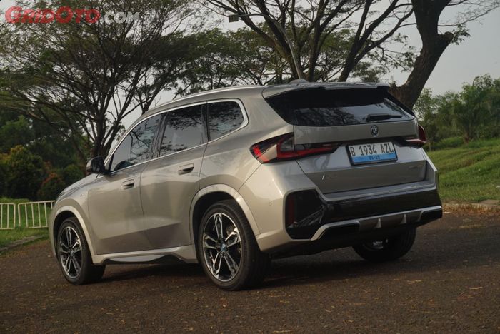 Eh Irit Juga Lho, Segini Catatan Konsumsi Listrik BMW iX1 M Sport