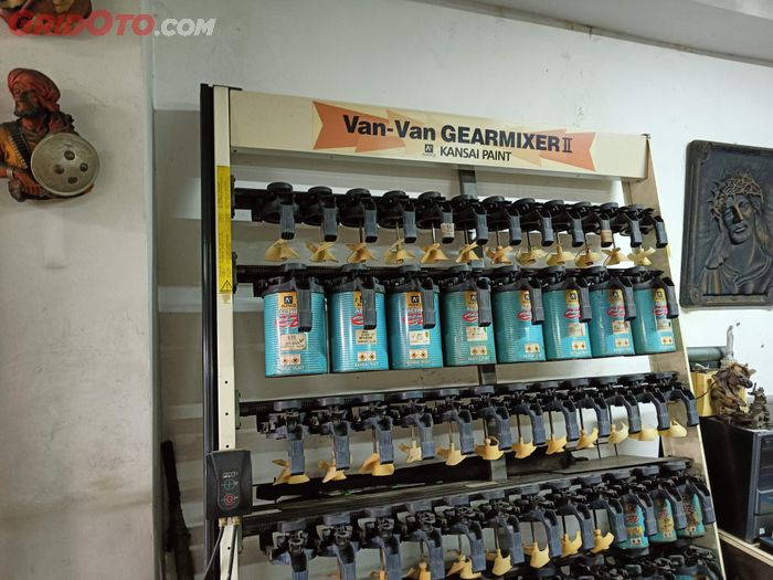 Mengenal Dua Jenis Bahan Dasar Cat Mobil, Ini Lho Perbedaanya