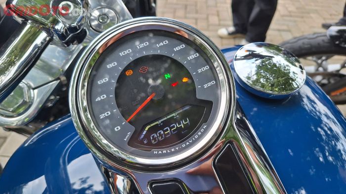 Tidak Boleh Sembarangan, Menetralkan Gigi Harley-Davidson Ada SOP-nya