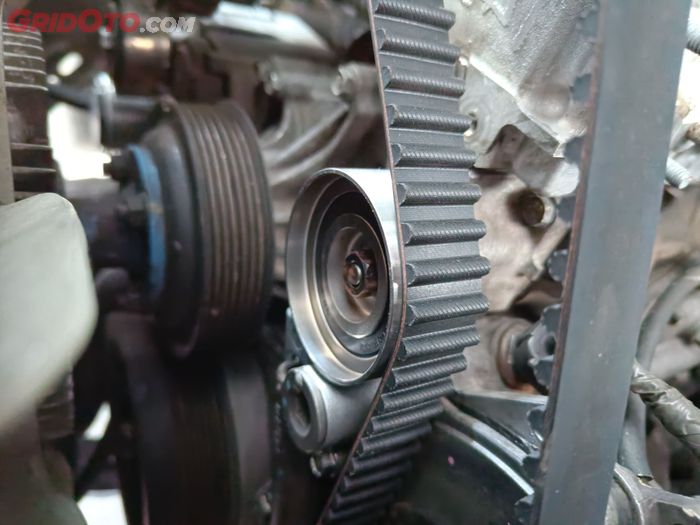 Berapa Sih Usia Pakai Timing Belt Mobil? Ganti Sebelum Putus di Jalan