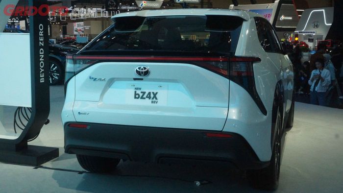 Toyota bZ4X Facelift Dipamerkan di GIIAS 2025, Ini Tampangnya