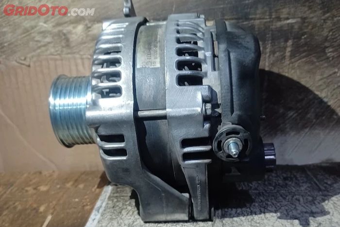 Alternator Mobil Bunyi Mendengung? Bisa Jadi Ini Penyebabnya