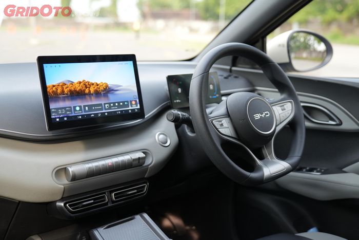 Harga Beda Tipis Sama LCGC, Tapi BYD Atto 1 Unggul Di Fitur Ini