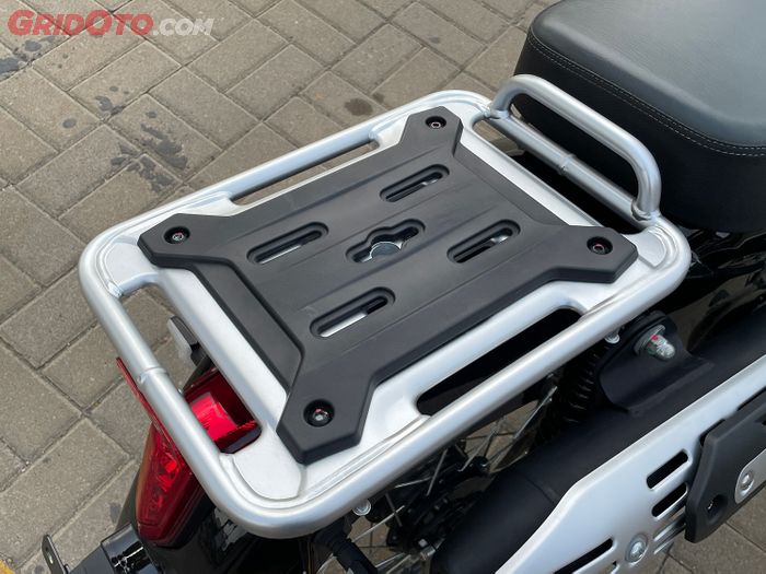 Solusi Berdagang Dalam Keadaan Kalcer, Rak Belakang Jadi Solusi Usaha