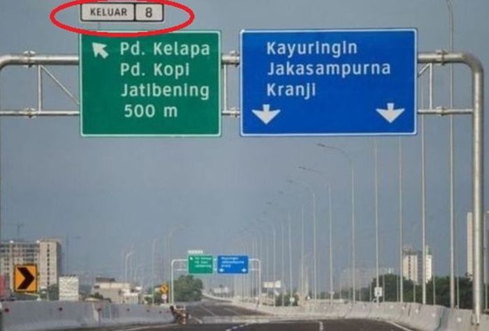 Tak Banyak yang Tahu, Ini Arti Angka yang Terpasang di Atas Papan Penunjuk Jalan Tol