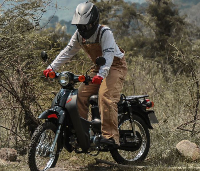 Harganya Bikin Ngiler, Motor Bebek Retro Mirip Super Cub Ini Cocok Buat Off-Road