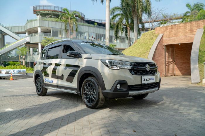 Ini 5 Alasan Kenapa Suzuki New XL7 Hybrid Cocok Untuk Keluarga, Nomor 1 Penting