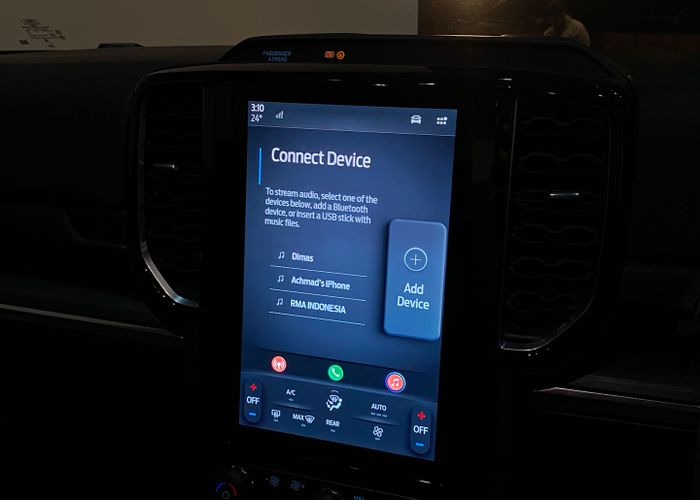 Ada-Ada Saja, Head Unit Ford Everest Sport Punya Fitur Ini Lho