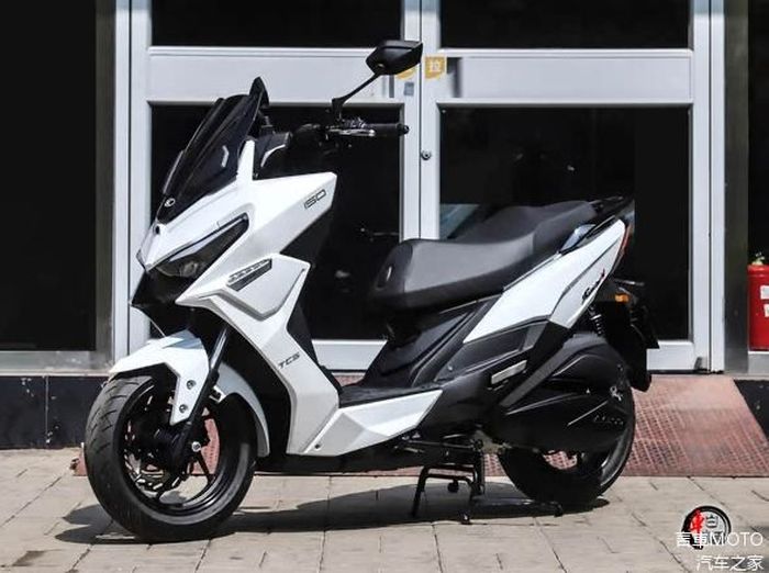 Motor Matic Kymco Pesaing Yamaha Lexi LX 155, Bisa Tempuh 300 KM Sekali Full Tank