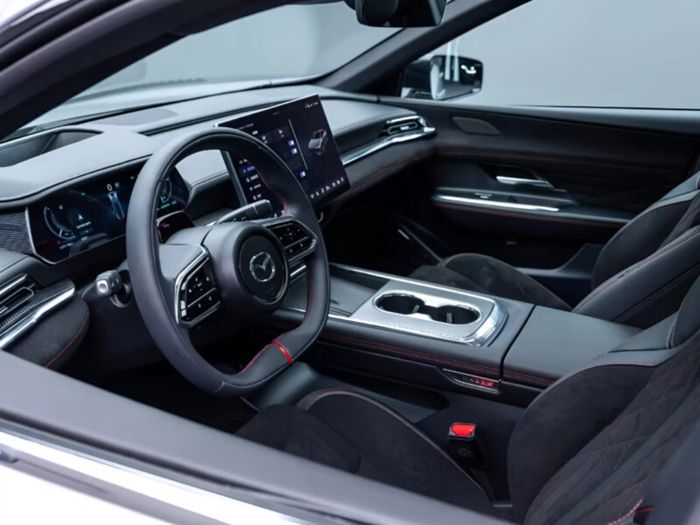 Versi Sporti Sedan Listrik Mazda EZ-6, Tampilannya Lebih Gahar