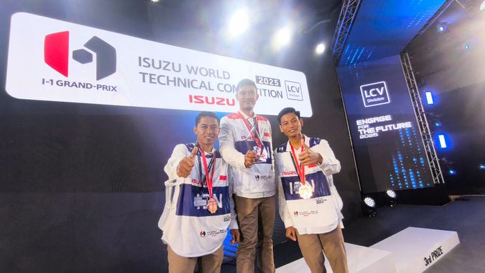 Mekanik Isuzu Indonesia Naik Podium di Ajang Kompetisi Dunia, Kalahkan 15 Negara Lain