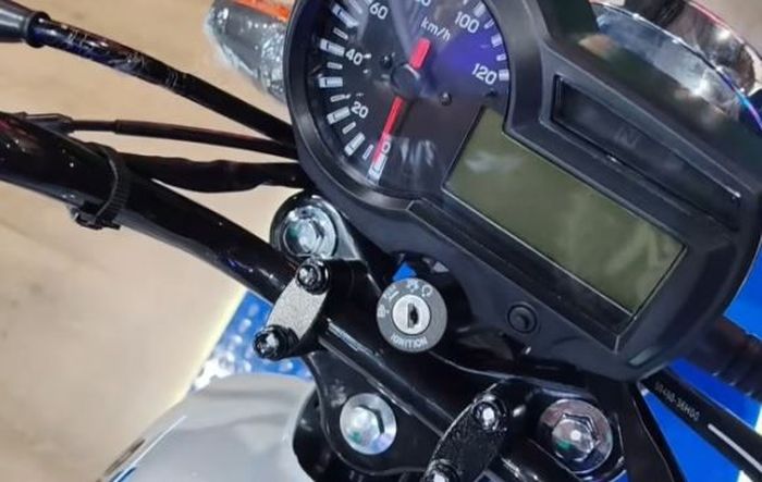 Motor Baru Suzuki Ini Mirip Keluaran Tahun 1990-an, Tapi Fiturnya Sudah Canggih