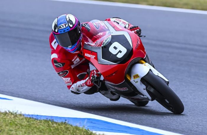 Kecil tapi CBR250RR Sungkem, Inilah Honda NSF250RW Gacoan Pembalap Indonesia di Balap Dunia