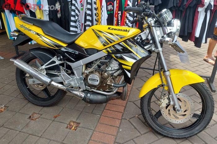 Dulu Enggak Laku Kini Dicari, Ini Alasan Motor Lawas Warna Kuning Harganya Mahal