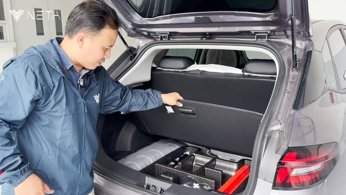 Pengguna Mobil Listrik NETA Wajib Tahu, Begini Cara Gunakan Tire Repair Kits