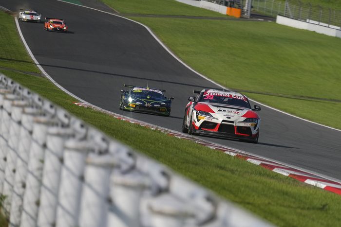 Mantap! Toyota Gazoo Racing Indonesia Menang GT World Challenge Asia Japan Cup 2025