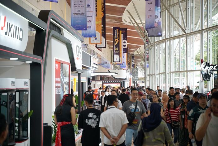 Puas-puasin Sampai Kaki Pegal, GIIAS 2025 Diramaikan 120 Merek Otomotif