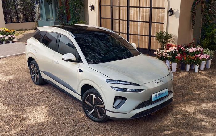 Bikin Mobil Listrik di Tanah Air Panas Dingin, BYD Luncurkan Sealion 06 Seharga Rp 300 Jutaan