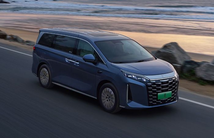 Sudah Terdaftar di Indonesia, MPV Hybrid BYD M9 Harganya Setara 500 Jutaan