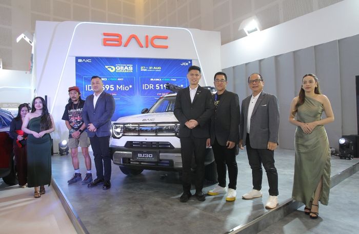 Baru Nongol di Surabaya, BAIC BJ30 Hybrid Langsung Dikasih Diskon
