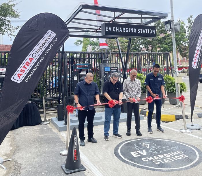Bisa Dipakai Secara Gratis, AOP Hadirkan Astra Otopower di Palembang