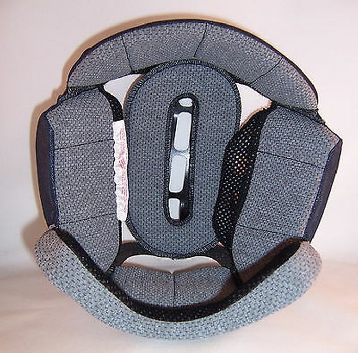 Kalau Mau Awet, Lakukan Dua Ritual Ini Sebelum Menyimpan Helm