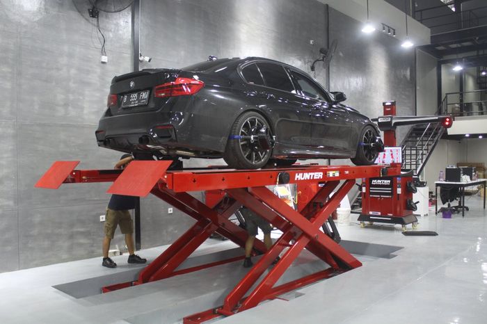 Wajib Tahu, Ini Bedanya Balancing dan Spooring. Kamu Harus Lakukan Rutin Lo