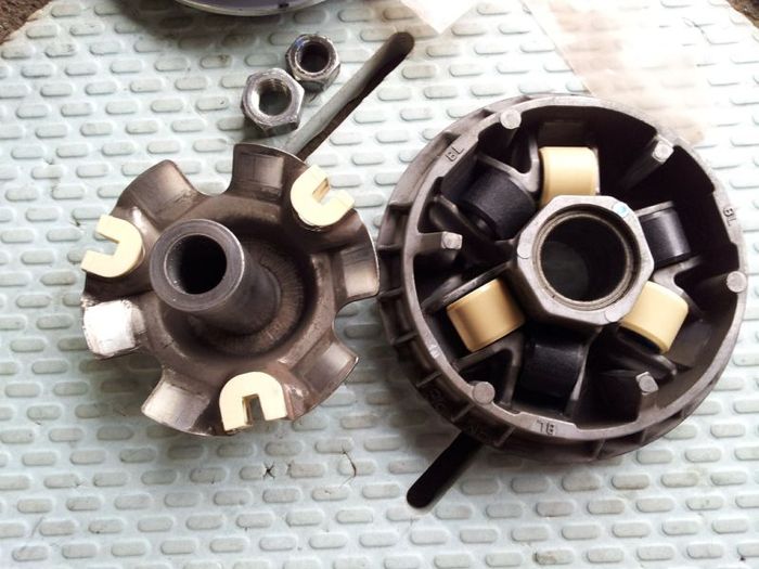 Baru Tahu, Ini Manfaat Motor Matic Pasang Slide Piece Bahan Teflon