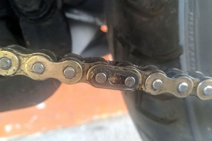 Ini Sebabnya Pasang Klip Rantai Motor Harus Yang Benar, Salah Bisa Bahaya