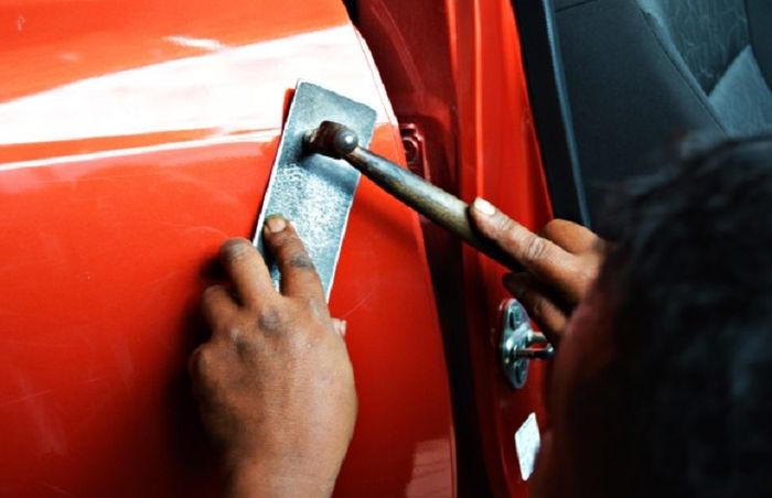 Penasaran Bengkel Ketok Magic Selalu Ditutup Rapat, Gosip Pakai Ilmu Sihir, Ini Faktanya
