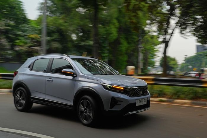 Tenaga Beda Tipis Chery Tiggo Cross Vs Honda WR-V, Lebih Irit Siapa?