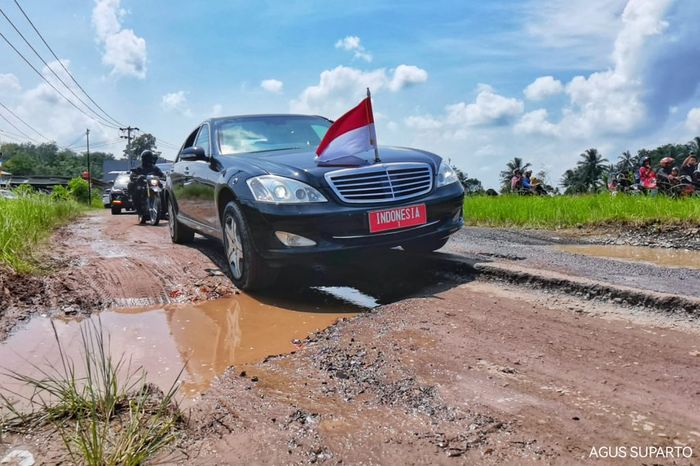 Enggak Sering Masuk Bengkel, 3 Tips Bikin Kaki-kaki Mobil Lebih Awet