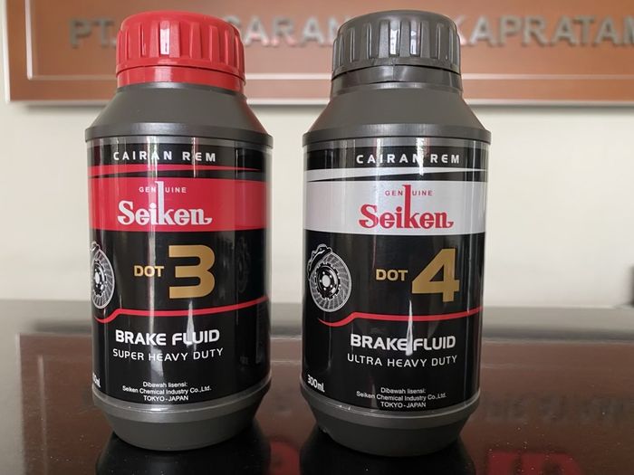 Daftar Rincian Harga Minyak Rem Mobil DOT 3 dan DOT 4 di Pasaran