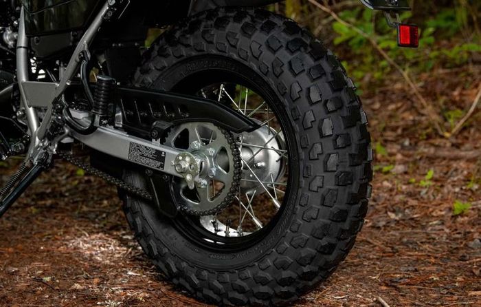 Bisa Jalan 231 KM Sekali Full Tank, Motor Dual Purpose Baru Yamaha Ini Punya Nuansa Retro