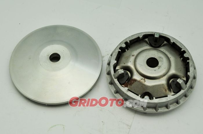 Bikin Gas Enteng, Ini Kekurangan Menyilang Roller di Motor Matic