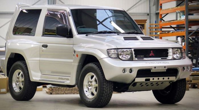 Pakai Embel-embel Evolution, Mitsubishi Pajero Ini Bukan Pajero Biasa