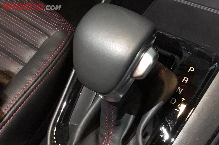Jangan Asal-asalan, Begini Cara Pakai Engine Brake Mobil Matik di Turunan