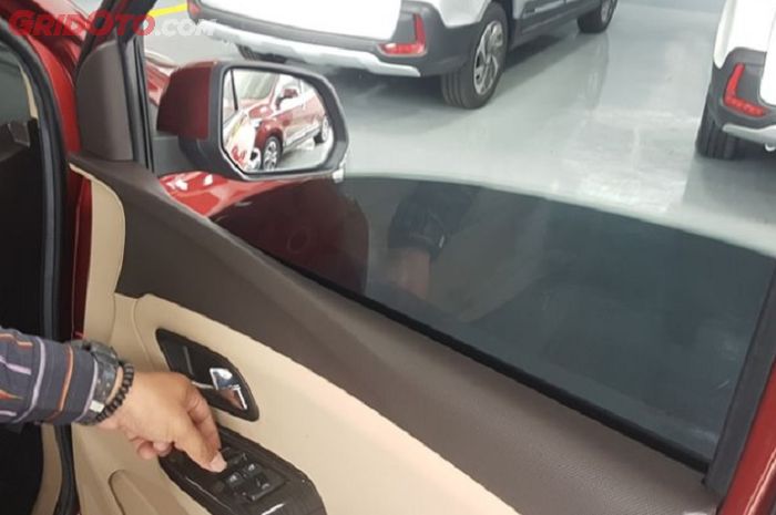 Ini Akibat Asal Ganti Kaca Jendela Mobil, Power Window Bisa Rusak!