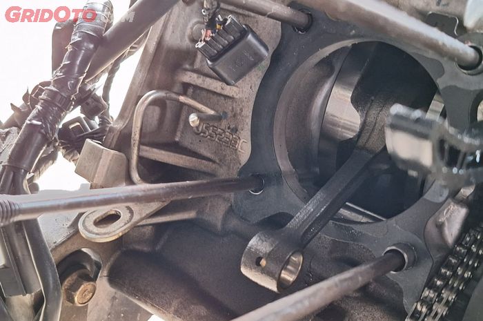 Nggak Main-main, Ini Dampak Kruk As Oblak ke CVT Motor Matic
