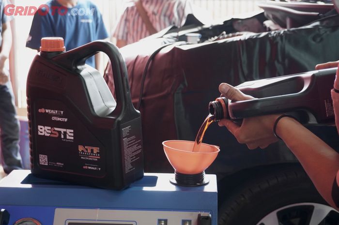 Gak Main-main, Ini Dampak Mobil Matik Salah Pakai Tipe Oli Transmisi