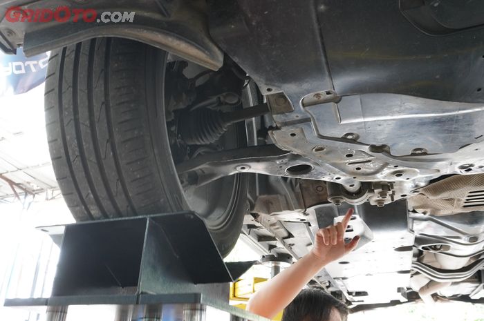 Inilah Beberapa Penyebab Kaki-kaki Mobil Bekas Bunyi Gluduk-gluduk
