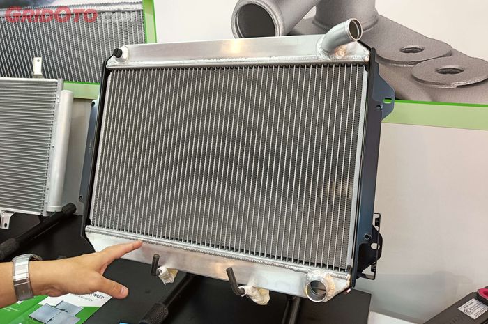 Gawat, Ternyata Kisi-kisi Radiator Rusak Bikin Mesin Overheat